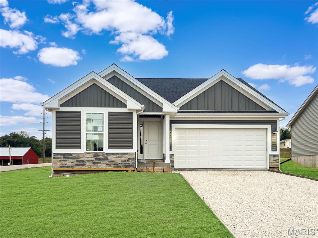 Main level living in this affordable new home. Two bedroom, an open kitchen / great room and main floor laundry.  Open floor plan is ideal for gathering with an island in the open kitchen / great room.  Nine foot ceilings, composite deck, walk-out basement, two car garage, and island kitchen, 42" cabinets, quartz countertops are all included at this price.  You'll find lots of natural light in this home that has been designed with everything easily accessible on the main floor. The master suite includes a walk-in closet, glass enclosed shower with seat and linen closet.

If you are looking for a new home in Washington, visit Stonebridge Northern Star Homes - your hometown builder in WashMO.