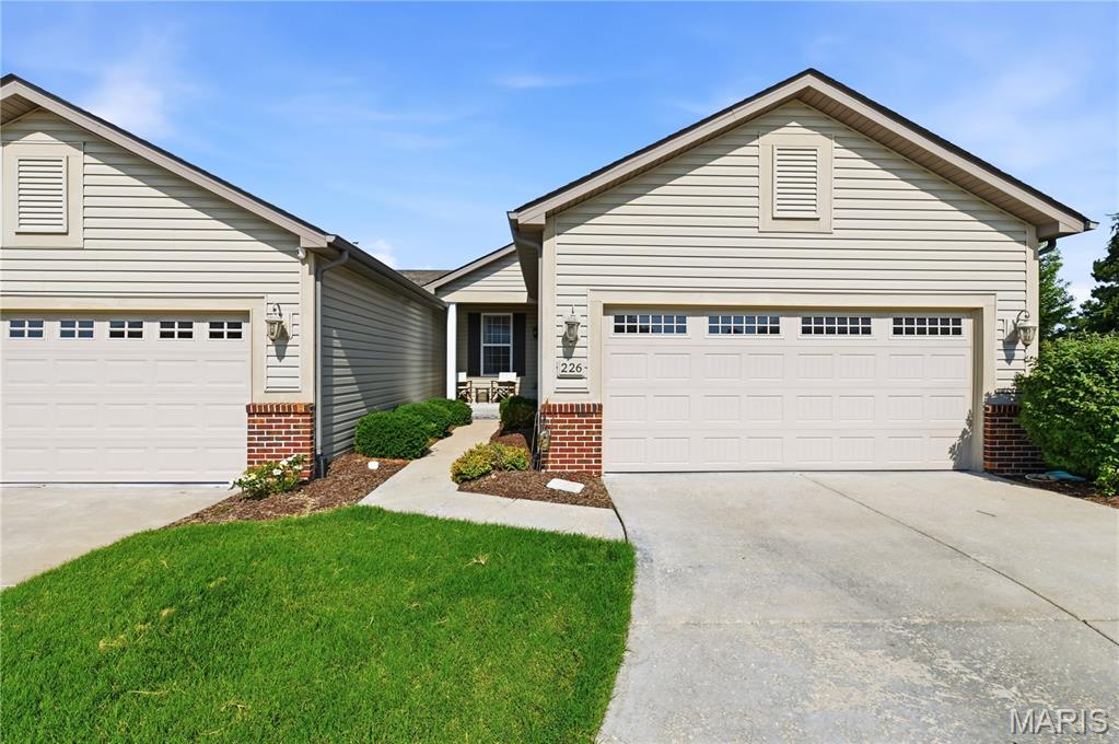 Pointe At Heritage Crossing - Residential