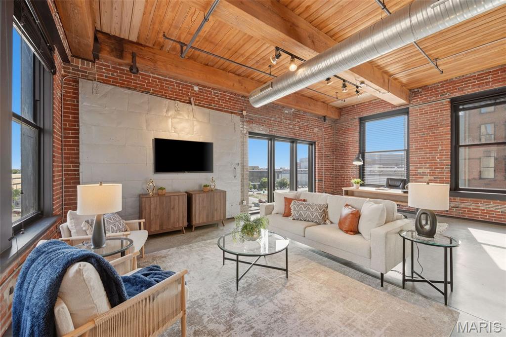 Dorsa Lofts Condo - Residential