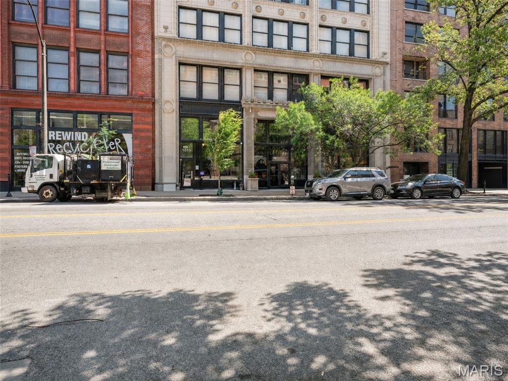 Dorsa Lofts Condo - Residential