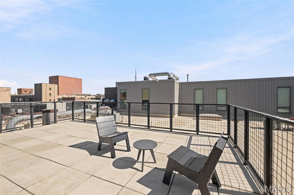 Dorsa Lofts Condo - Residential