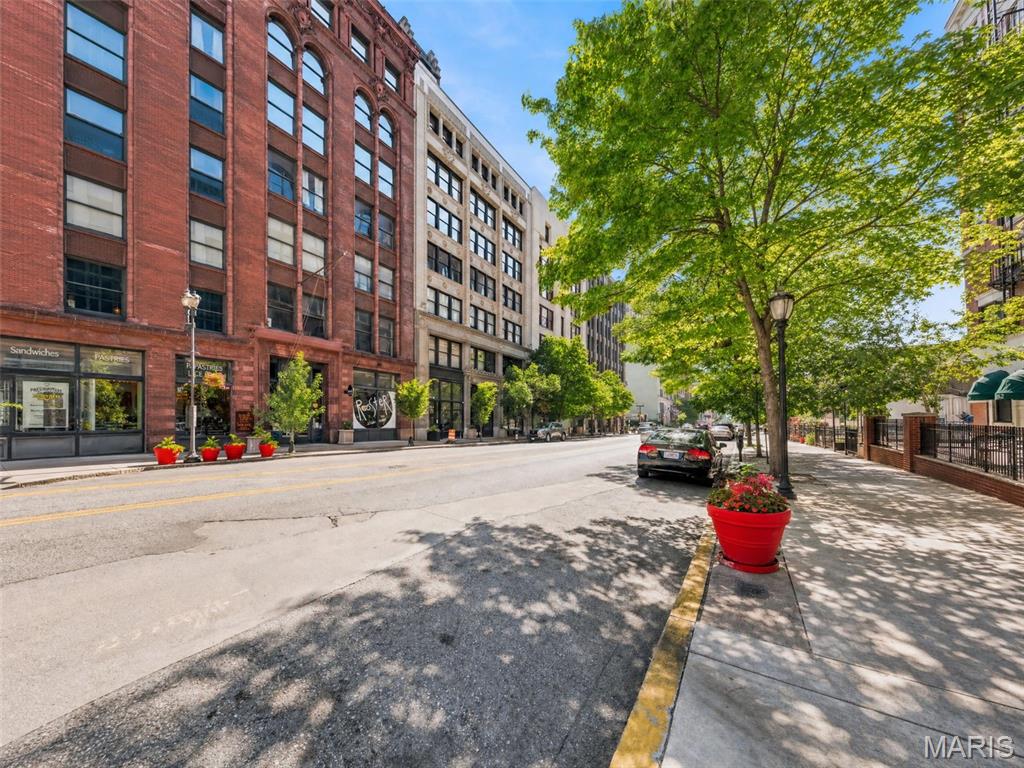 Dorsa Lofts Condo - Residential