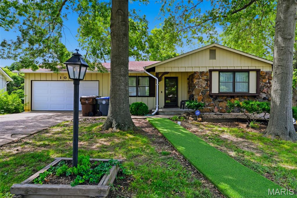 Country Hill Manor Resub - Residential