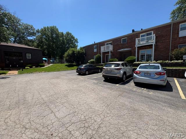 Chateau De Ville Condo Sec - Residential