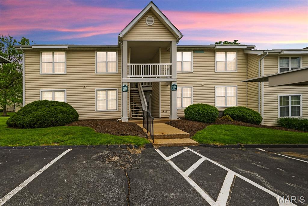 Beautifully updated 2-bedroom, 1 bath main level condo offering easy low maintenance living in a desirable community. This move in ready home features in unit laundry, a private storage shed, and two assigned parking spaces-one covered and one uncovered.  Inside, you'll find a bright, open feel with a comfortable and functional layout throughout. Enjoy the convenience of main-level living in a well-kept setting ideal for buyers seeking simplicity, comfort, and affordability. Conveniently located near shopping, dining, and major highways. 
Seller is offering a 1-year HSA home warranty for added peace of mind. Seller is accepting backup offers.