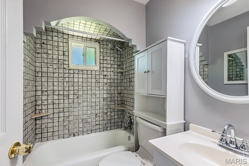 Fairlane Meadows #1 - Residential