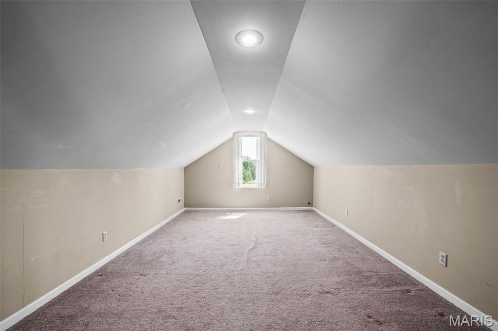 Whispering Winds - Residential
