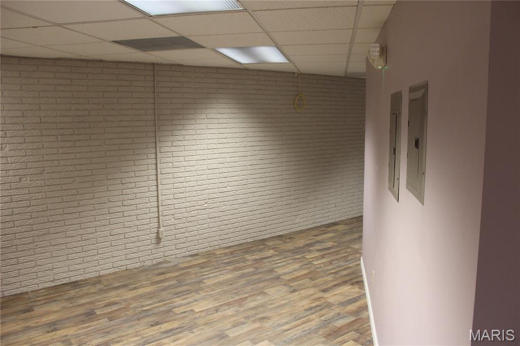 n/a - Commercial Lease