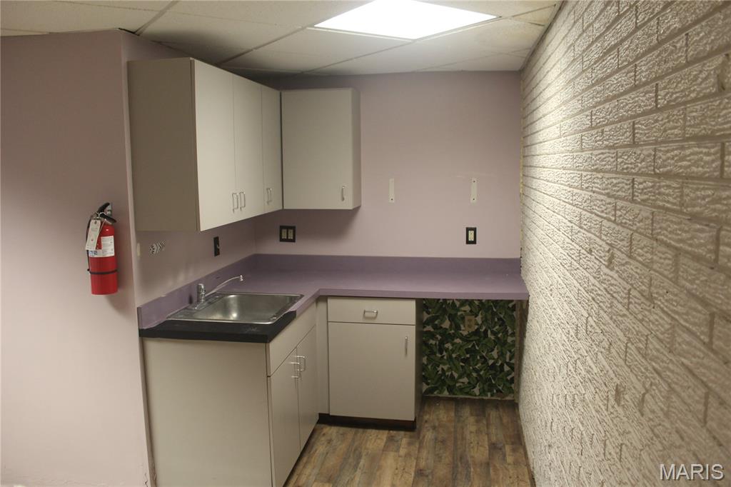 n/a - Commercial Lease