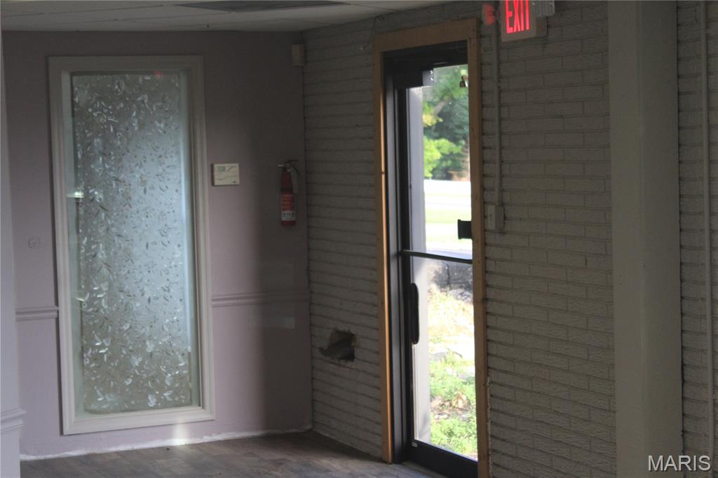 n/a - Commercial Lease