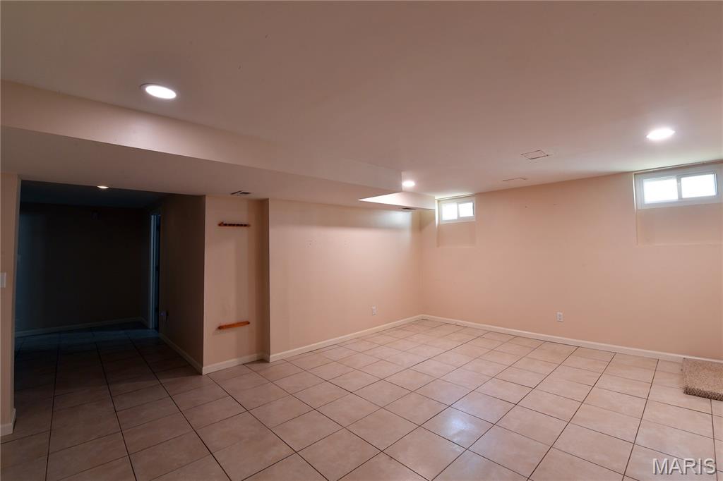 Villages Of Remington Oaks One - Residential Lease