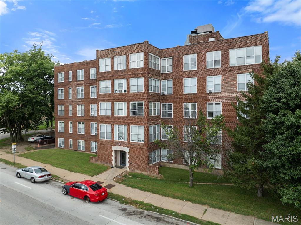Walter Place - Residential Income