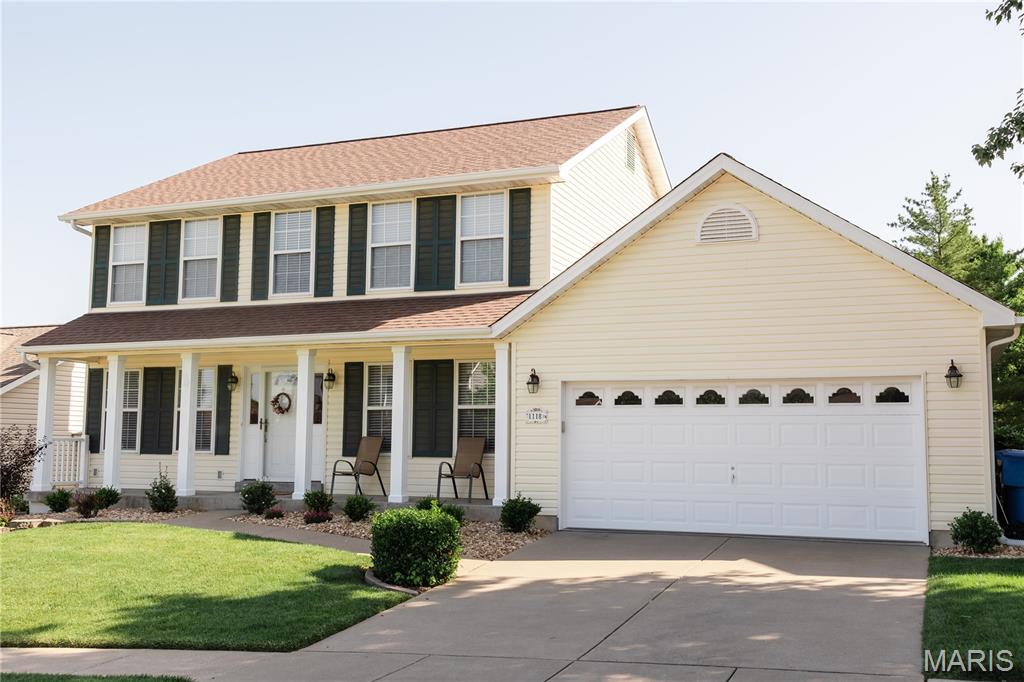 Country Crossing Manor - Residential