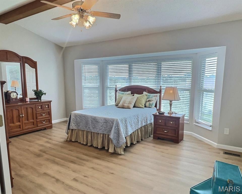 Country Crossing Manor - Residential
