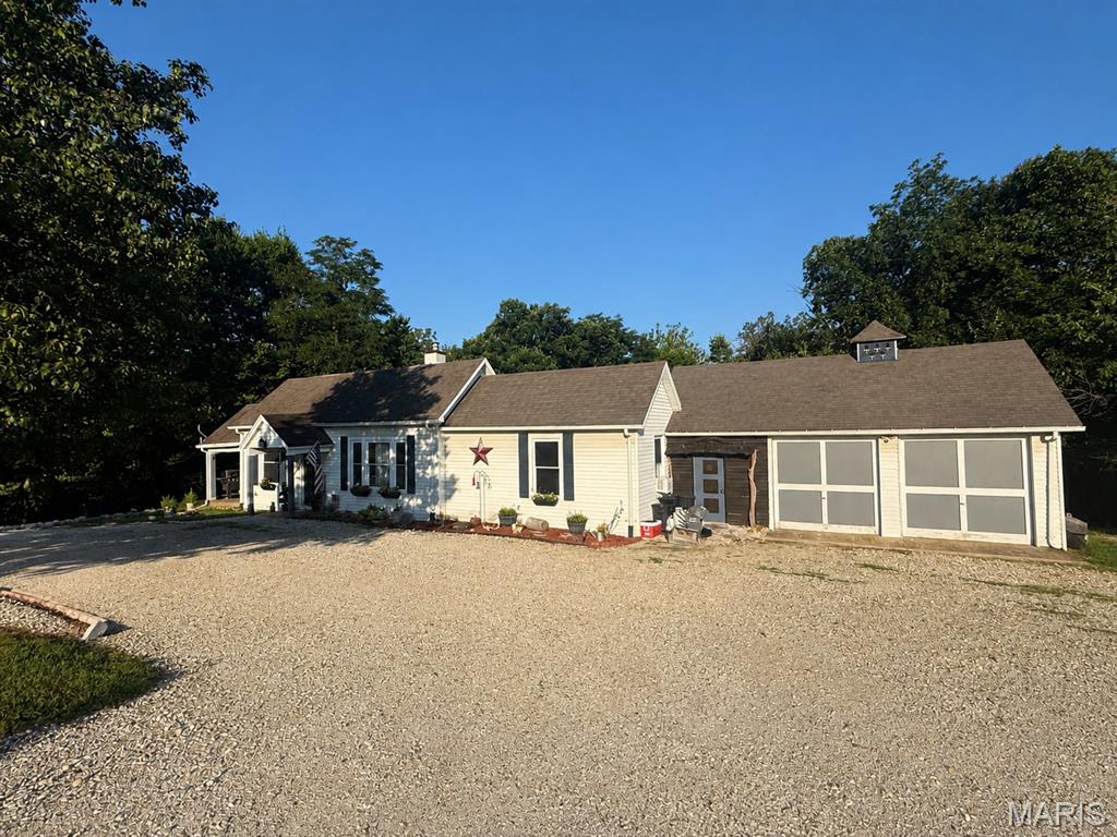 Walk into this home and make it yours! This home is mixed with original historic charm and modern updates! Oversized bedrooms, open floor plan and an attached garage. Schedule a private showing today!