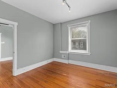 Nicholsons Compton Hill Add - Residential Income