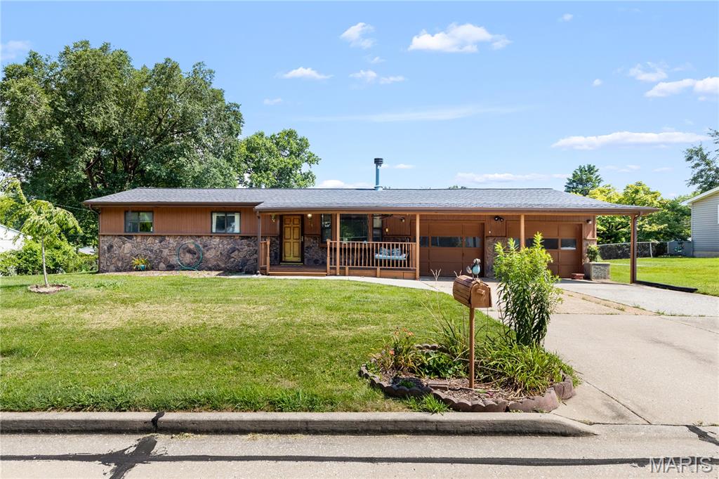 Itching for sweat equity?  This diamond in the rough is a perfect canvas.  New Roof 2026. Seller agrees to Install a new AC with an acceptable contract.  Bones are good and solid! Hardwood Floors underneath the laminate. Main Floor laundry hook ups. Perfect property for a do it "yourselfer", "downsizer" or rental. Amazing Opportunity! Act NOW