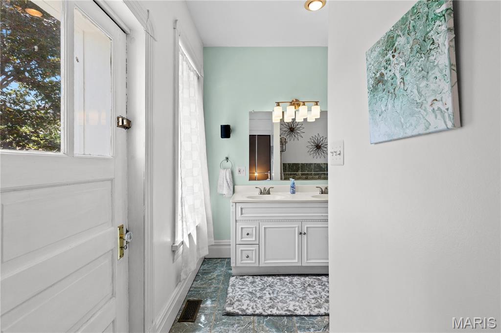 Tyler Place - Residential