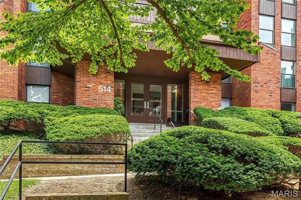 Coeur De Royale Condo - Residential
