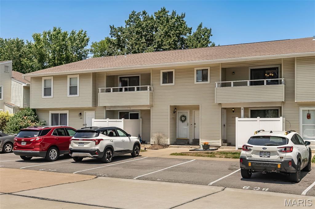 Summer Winds Condos - Residential