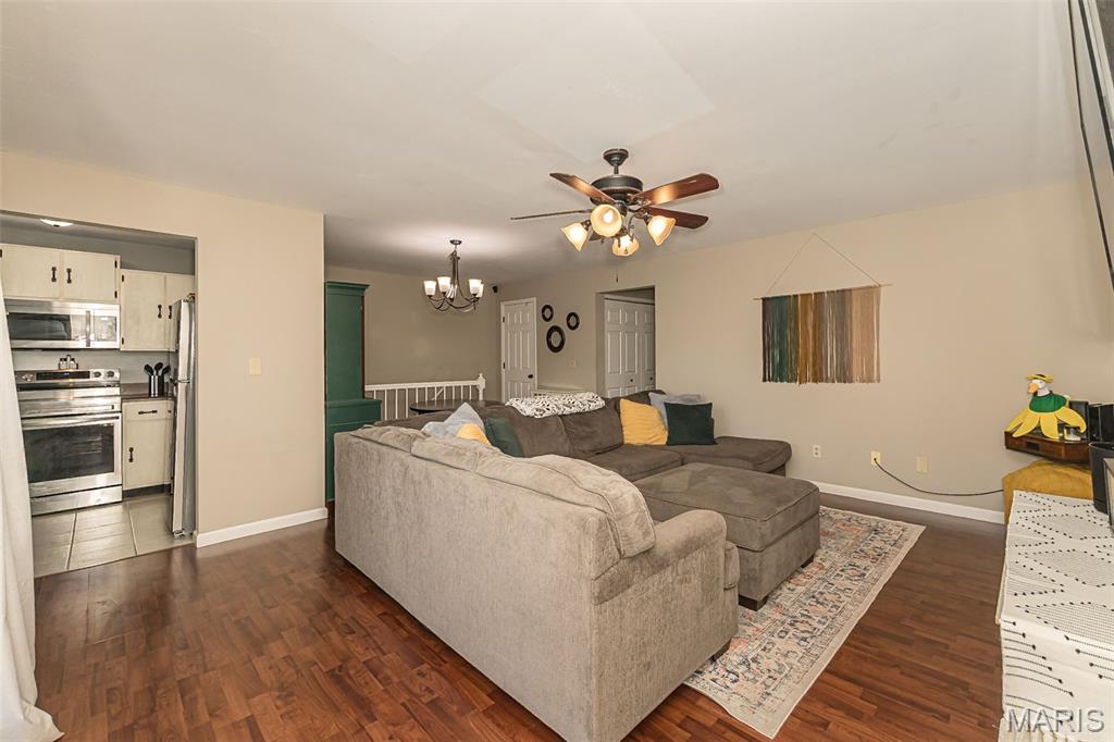 Summer Winds Condos - Residential
