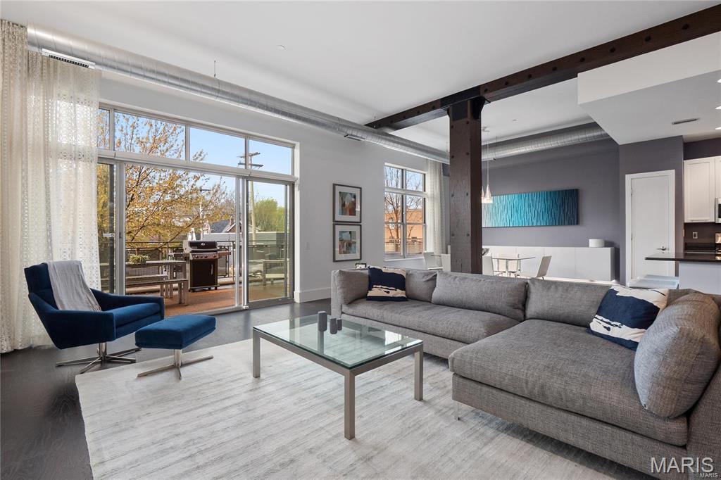 Hi-Pointe Lofts A Condo The - Residential Lease
