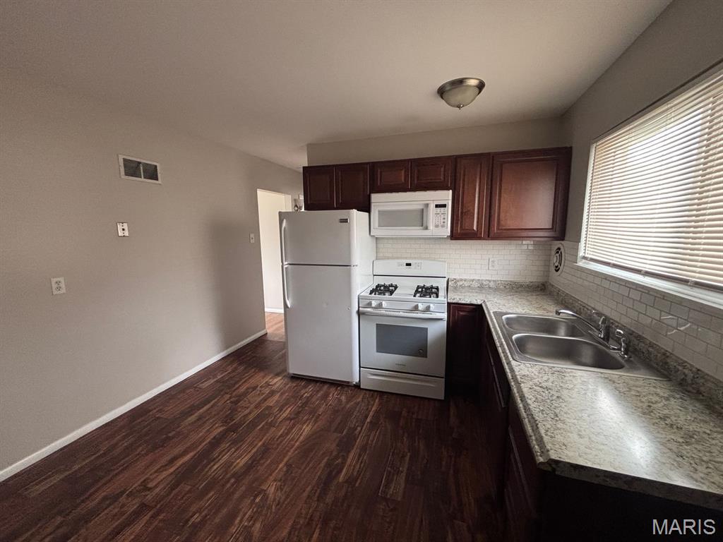 Charlack - Residential Lease