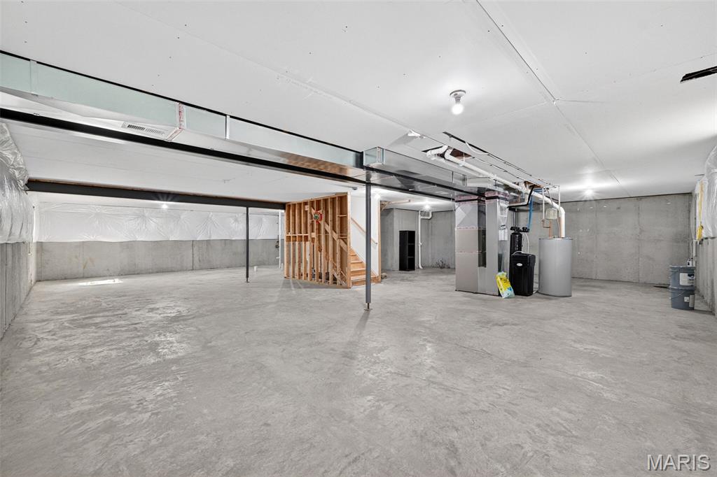 Inverness Ph 3 - Residential Lease