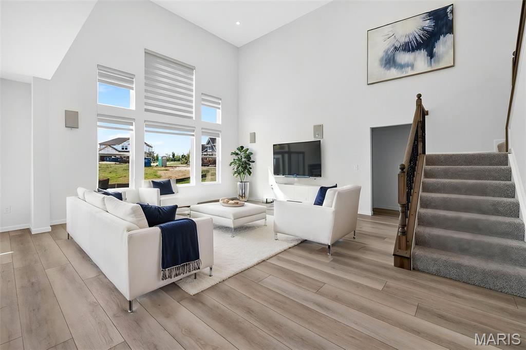 Inverness Ph 3 - Residential Lease