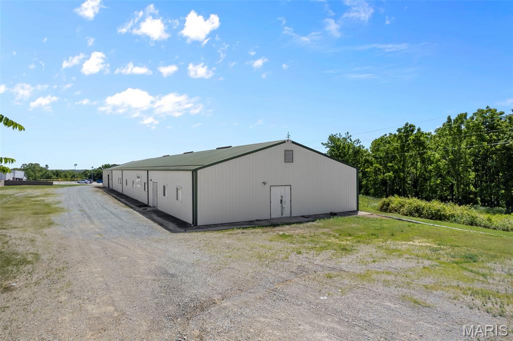 Meadow Heights - Commercial Sale