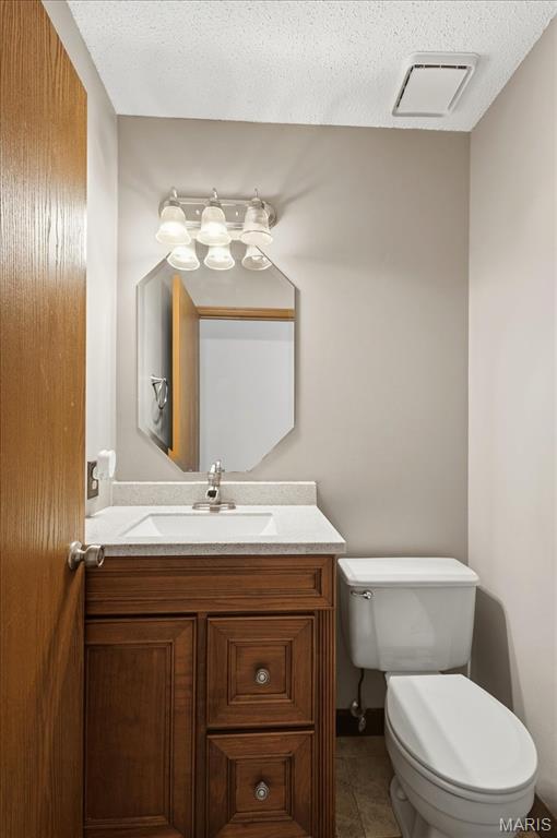 Royal Pines Condo Sixteenth - Residential