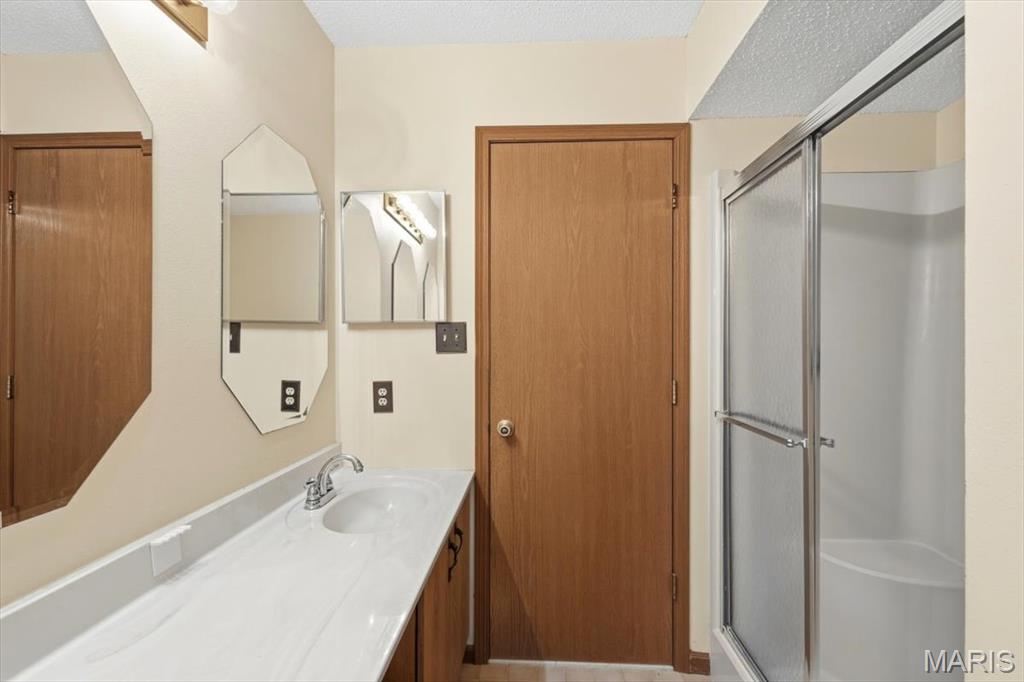 Royal Pines Condo Sixteenth - Residential