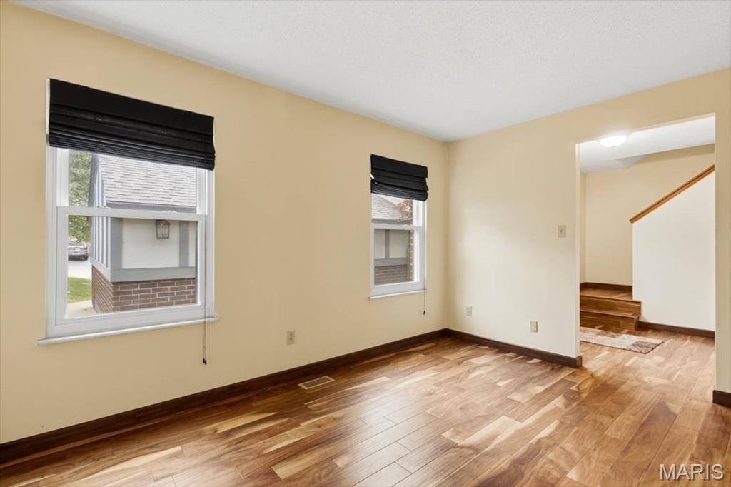 Royal Pines Condo Sixteenth - Residential