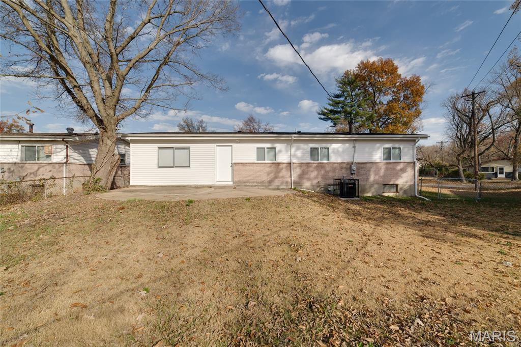 Hathaway Manor - Residential
