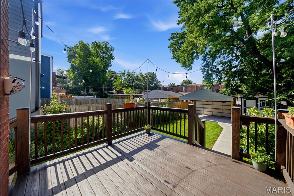 Russells Place Add - Residential