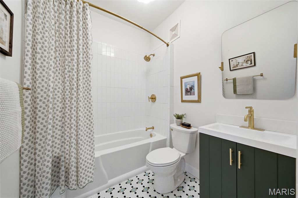 Russells Place Add - Residential
