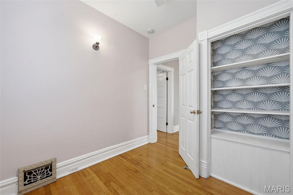 Russells Place Add - Residential
