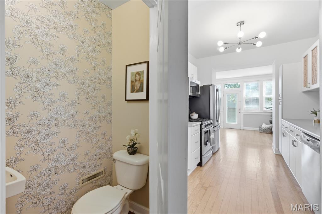Russells Place Add - Residential