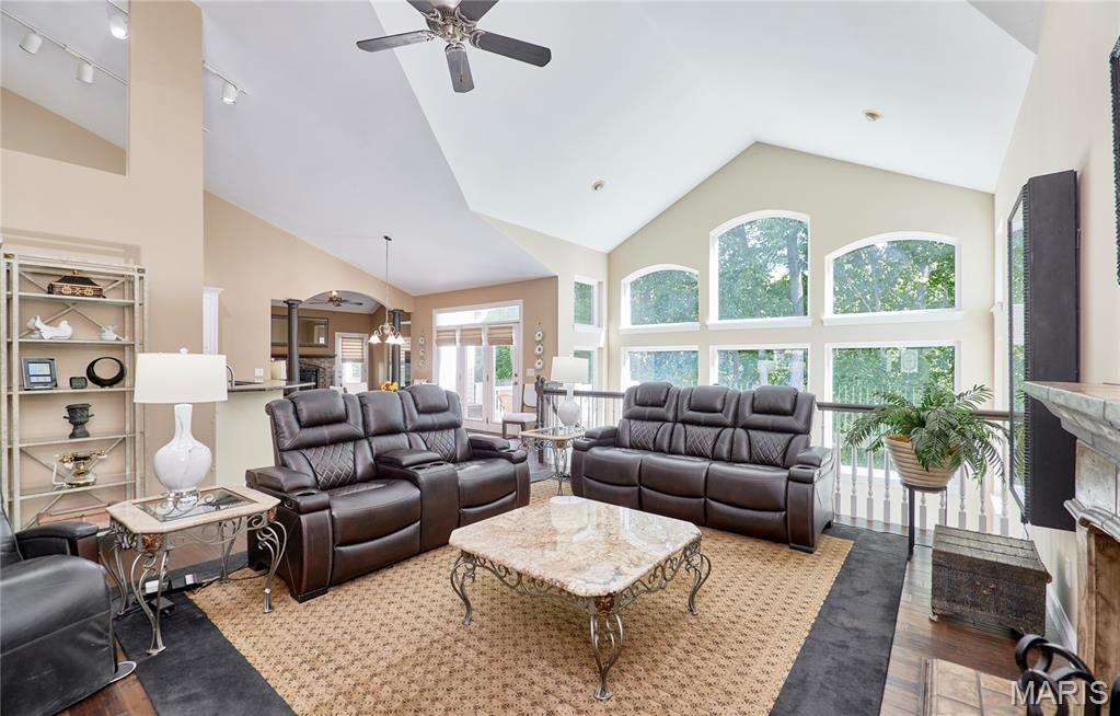 Polo Lake - Residential