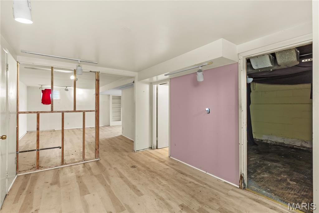 Twin Lake - Residential