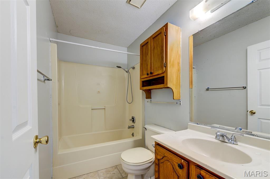 Emerald Valley Amd - Residential
