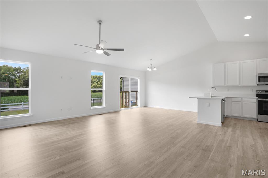 Hawk Ridge 21 - Residential