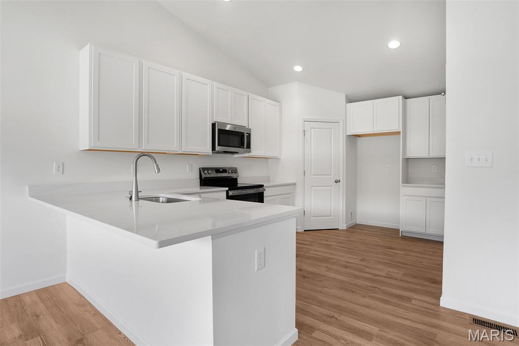 Hawk Ridge 21 - Residential