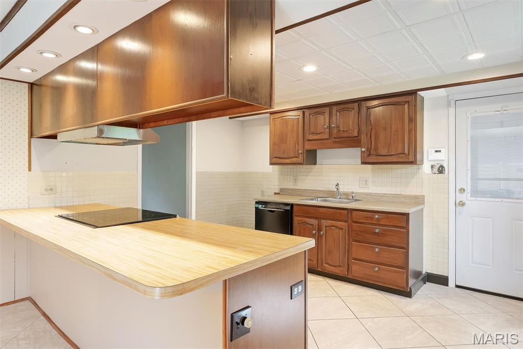 Tamara Terrace 2 - Residential