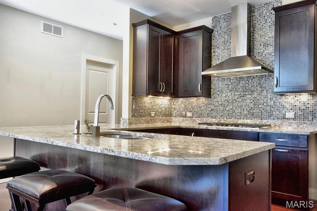 Demun Pointe Condo - Residential Lease