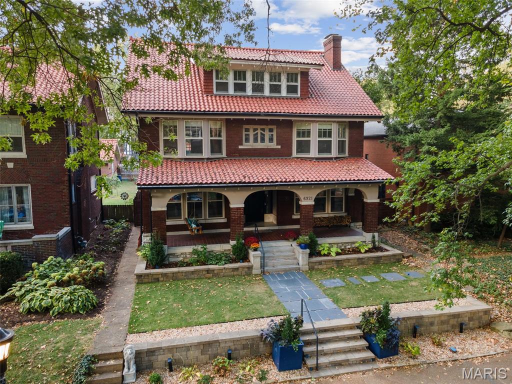 Ames Place - Residential