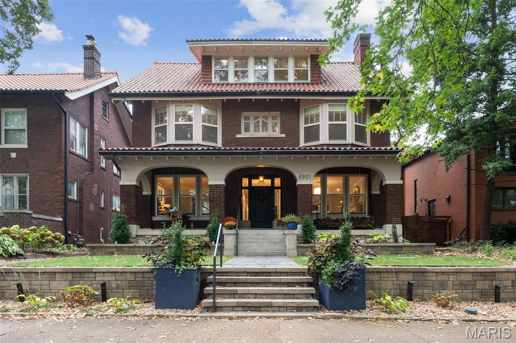 Ames Place - Residential