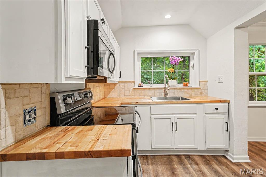 Woodridge Estates Two - Residential