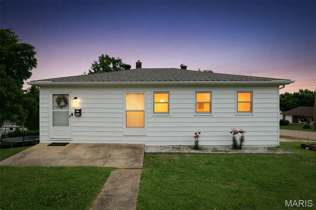 Located in the heart of De Soto, this 3 bed, 1 bath home is full of character and charm, sitting proudly on a spacious corner lot! If you’re looking for something with personality, this one delivers with a truly unique layout that sets it apart from the rest. The lower-level kitchen creates a separate, dedicated space for cooking and gathering—perfect for those who love to entertain, keep the main level clutter-free, or enjoy a little added privacy while preparing meals. Upstairs, you’ll find comfortable living spaces filled with natural light and a cozy feel that instantly feels like home. The corner lot provides extra yard space with endless possibilities—whether it’s outdoor entertaining, gardening, or simply enjoying a little extra room to spread out. The sellers are leaving the raised gardens beds! Planted are tomatoes, cucumbers, squash, zucchini, brocoli, onions, jalapenos, banana peppers, and many herbs!