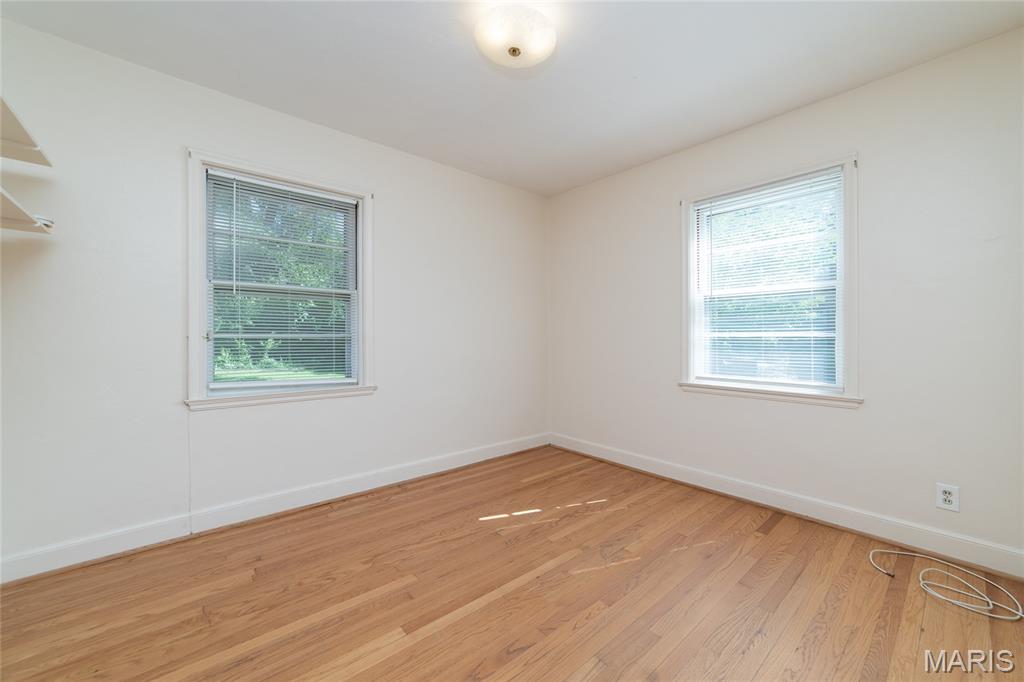 Royal Place - Residential